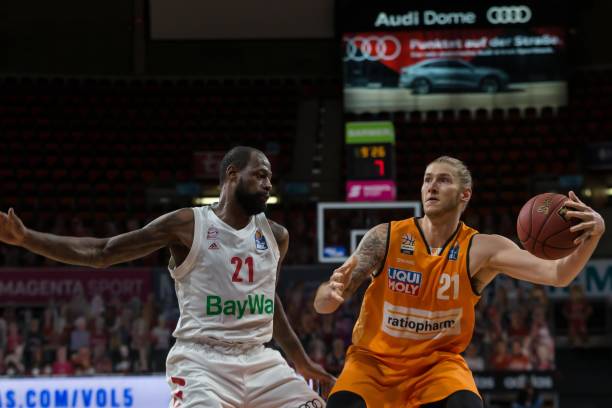 在这个充满 在这个充满