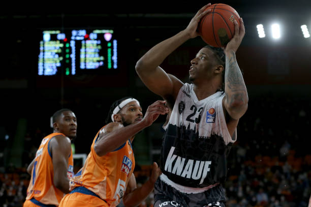 在夏季转会 在夏季转会