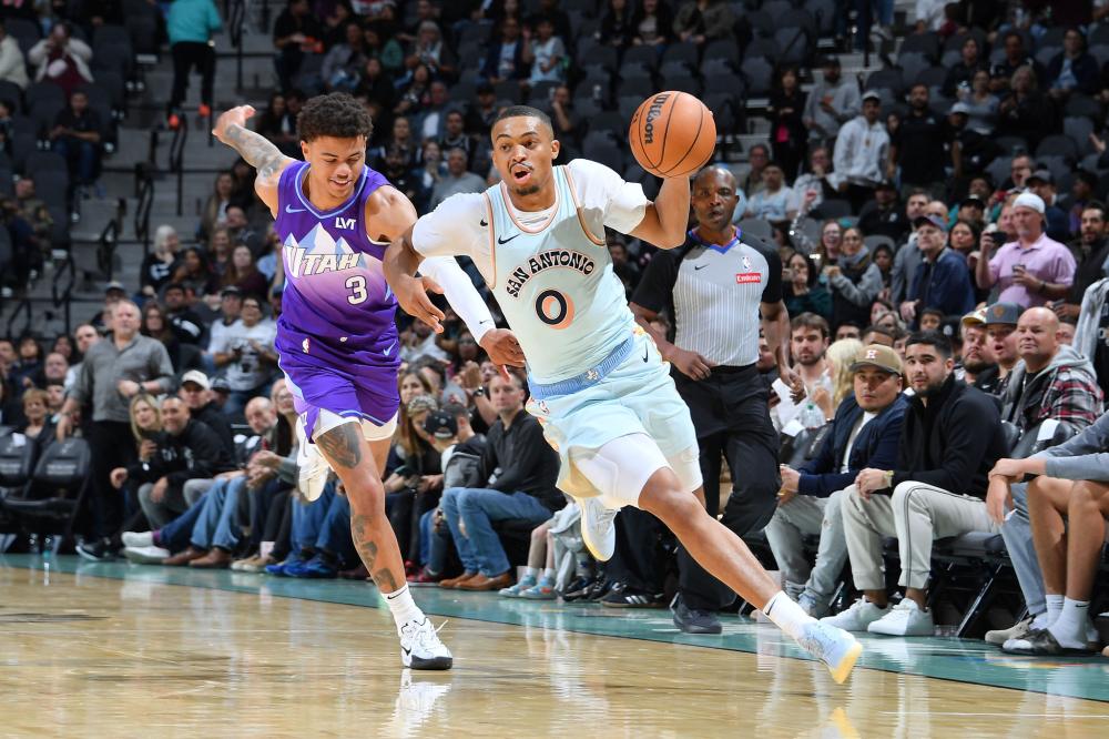 疑令球迷大 疑令球迷大