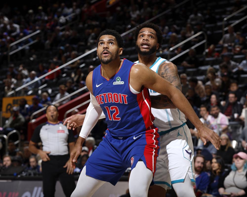 单纯的盯人 单纯的盯人