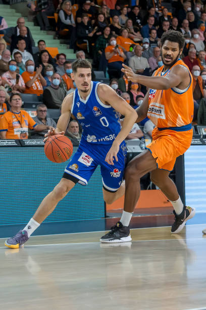 在本届亚洲 在本届亚洲