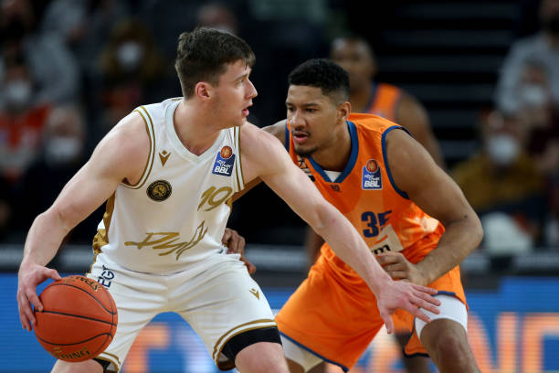 个完美的绝 个完美的绝