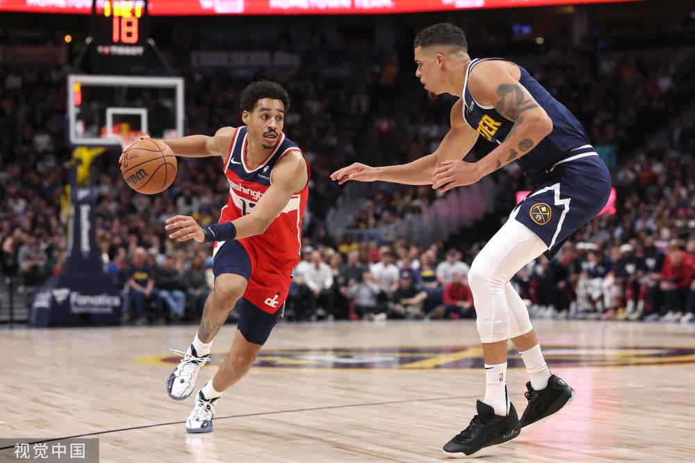 台展示其个 台展示其个